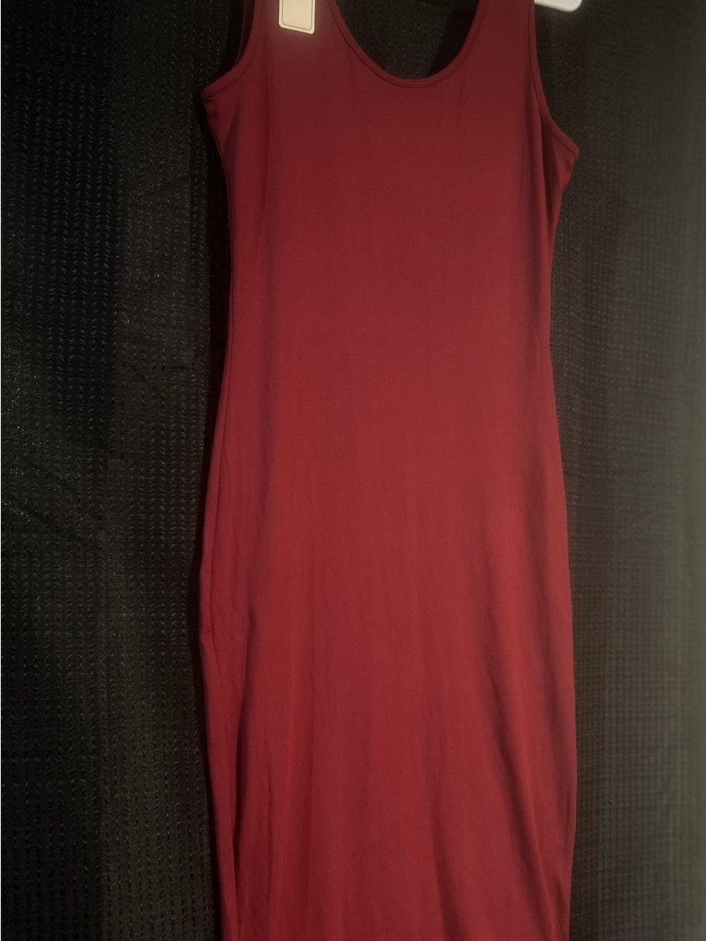 Yelete Sleeveless Bodycon Midi Dress in Burgundy